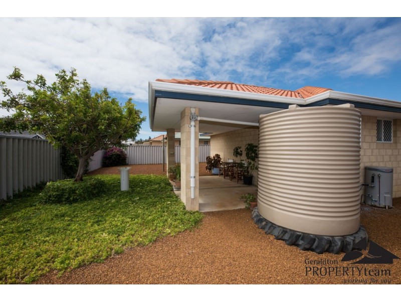 25 Broadbank Lane, Beachlands WA 6530