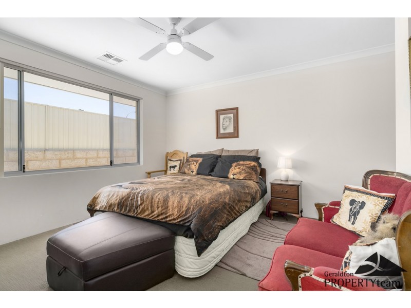 33 Thames Drive, Cape Burney WA 6532