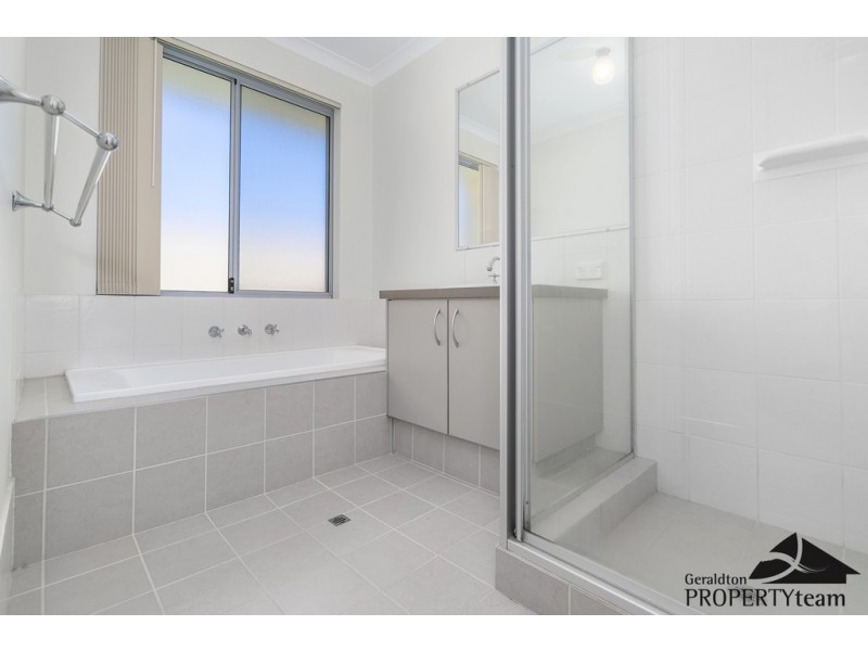 33 Thames Drive, Cape Burney WA 6532