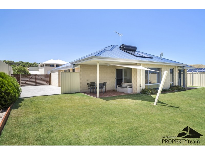 33 Thames Drive, Cape Burney WA 6532