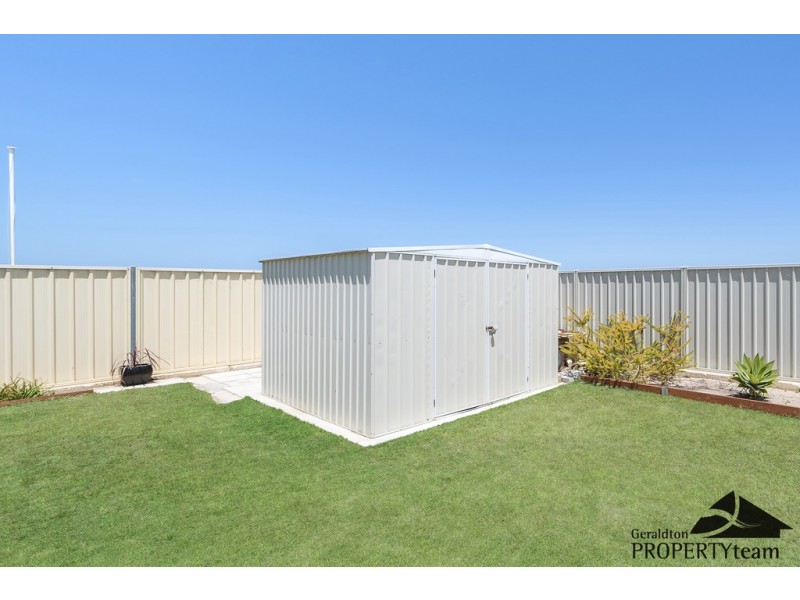 33 Thames Drive, Cape Burney WA 6532