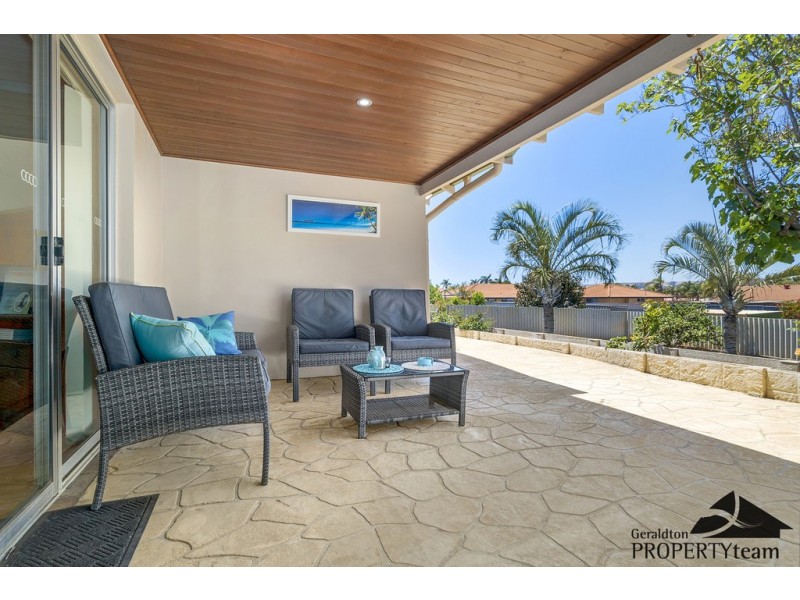 8 Duclas Place, Sunset Beach WA 6530