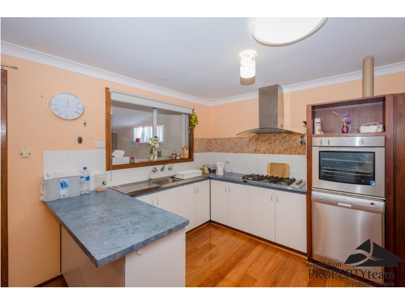 33 Roebuck Street, Mahomets Flats WA 6530