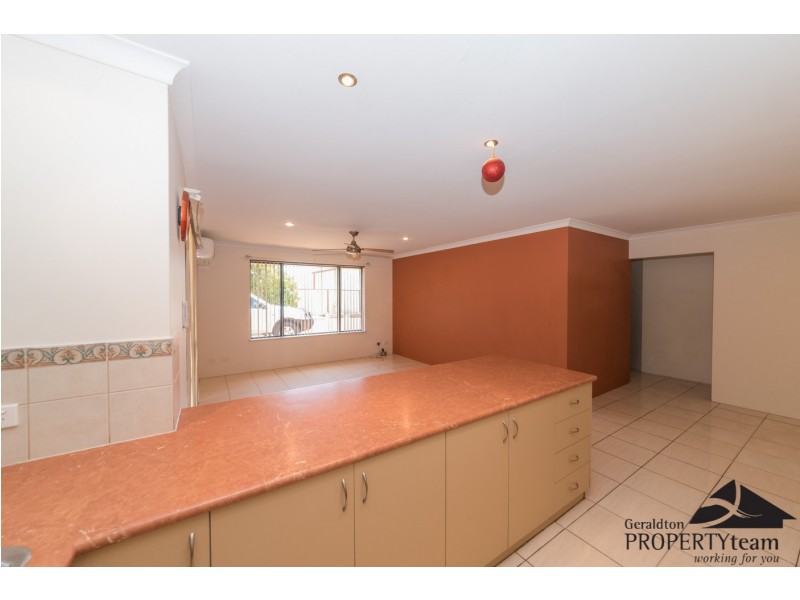 28 Wahn Avenue, Waggrakine WA 6530