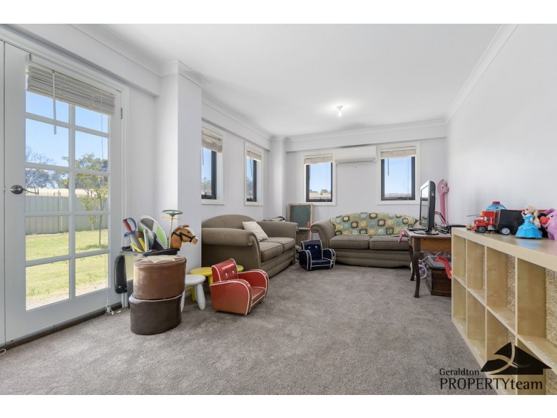 1704 Chapman Valley Road, Narra Tarra WA 6532