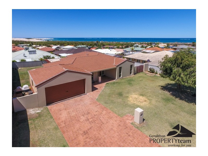 18 Endeavour Drive, Wandina WA 6530