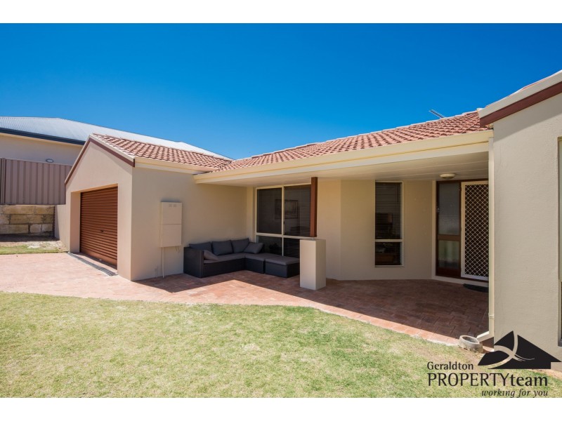 18 Endeavour Drive, Wandina WA 6530