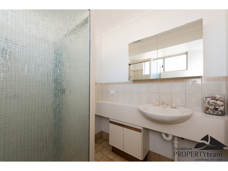 18 Endeavour Drive, Wandina WA 6530