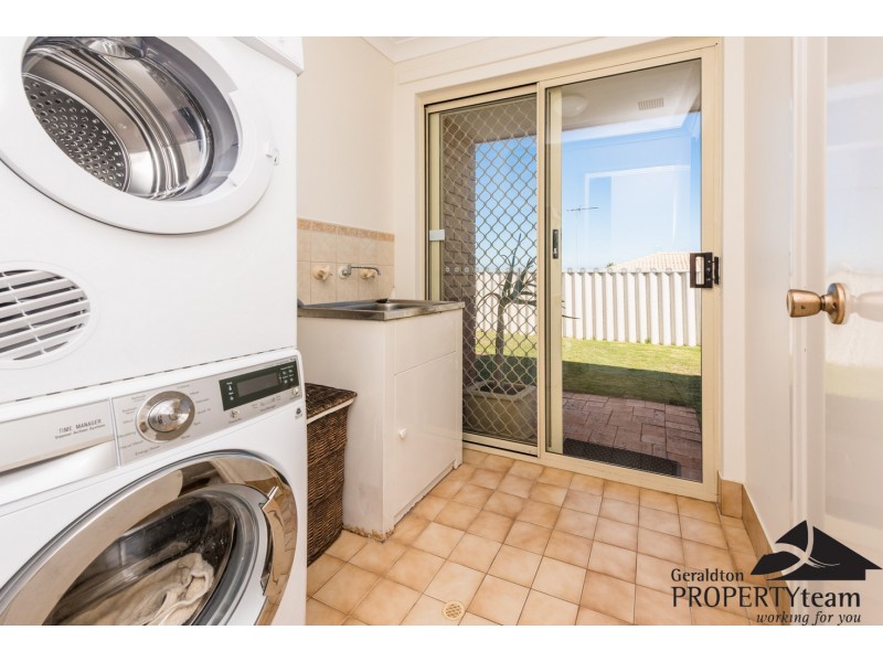 18 Endeavour Drive, Wandina WA 6530