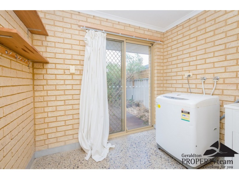 Unit 6 – 39 Assen Street, Utakarra WA 6530