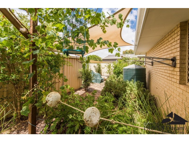 Unit 6 – 39 Assen Street, Utakarra WA 6530