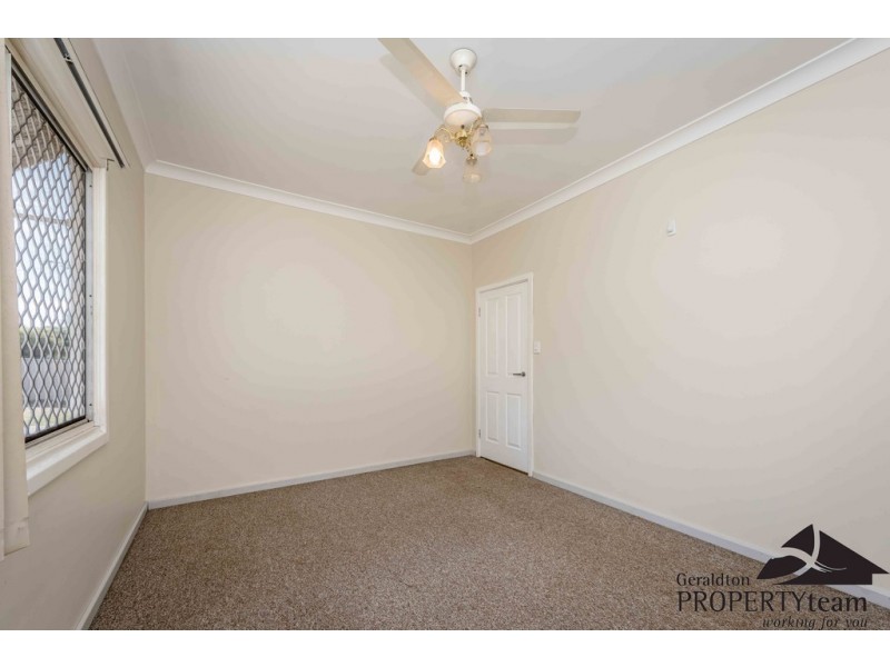 27 Cassia Street, Rangeway WA 6530