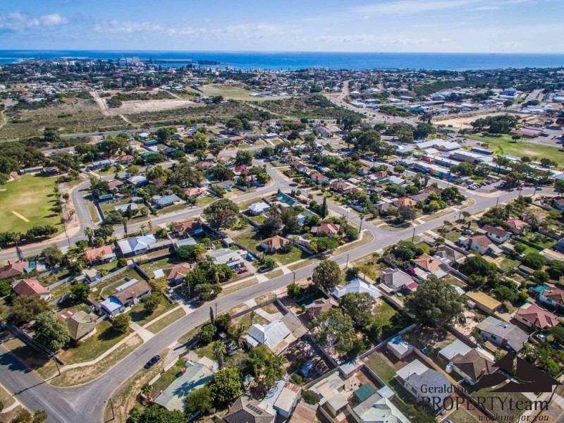 27 Cassia Street, Rangeway WA 6530