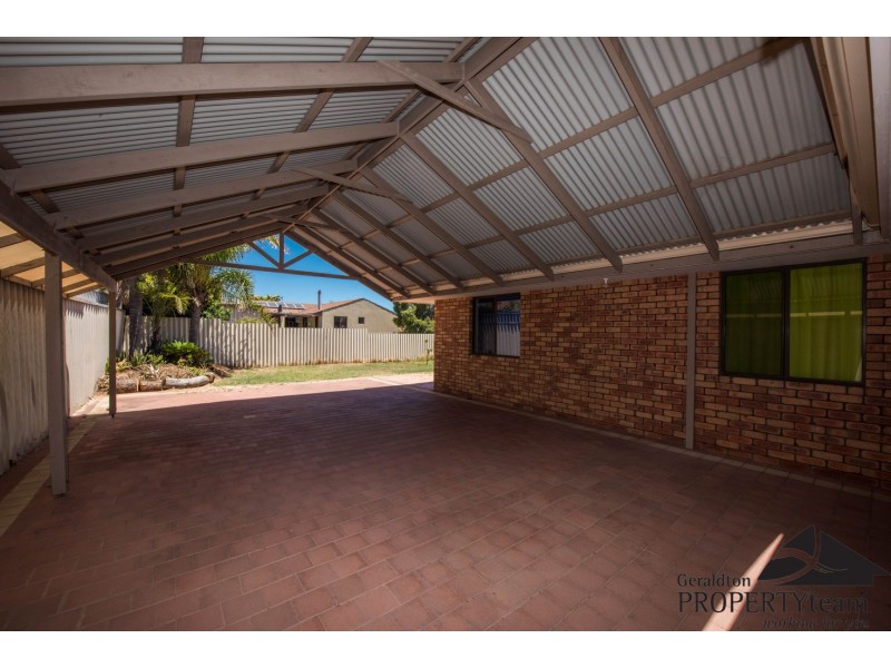 6 Moffatt Place, Tarcoola Beach WA 6530