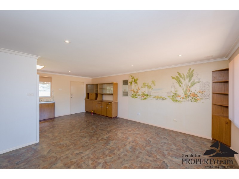 217 Fourth Street, Wonthella WA 6530