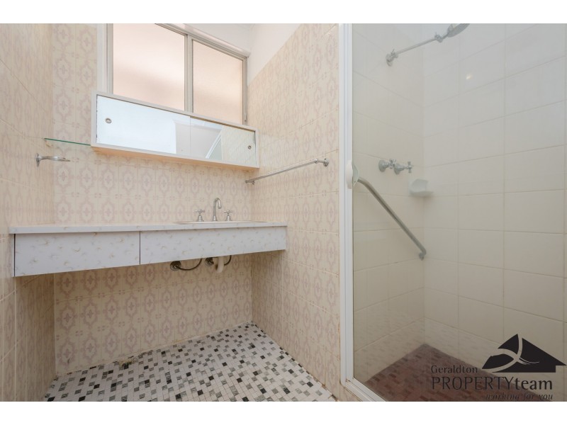 217 Fourth Street, Wonthella WA 6530