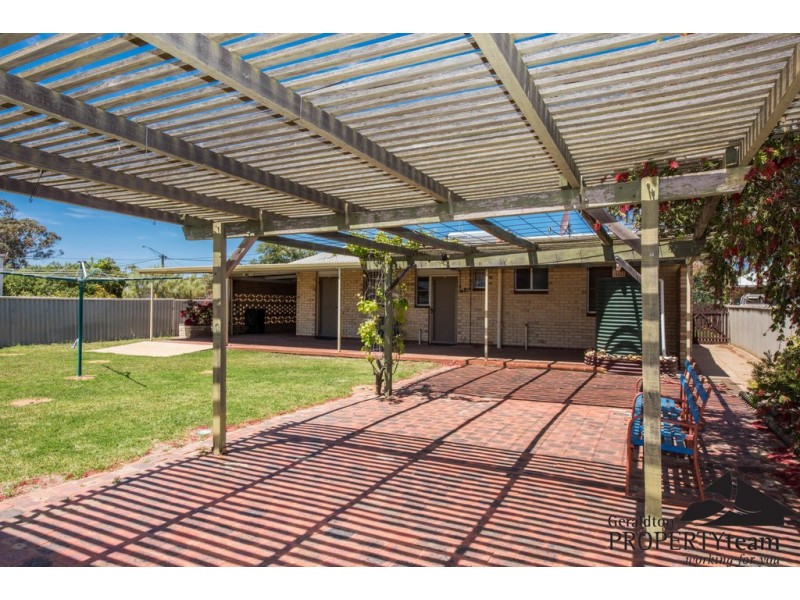 217 Fourth Street, Wonthella WA 6530