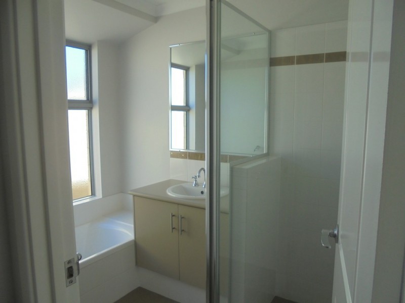 323 Chapman Road, Bluff Point WA 6530