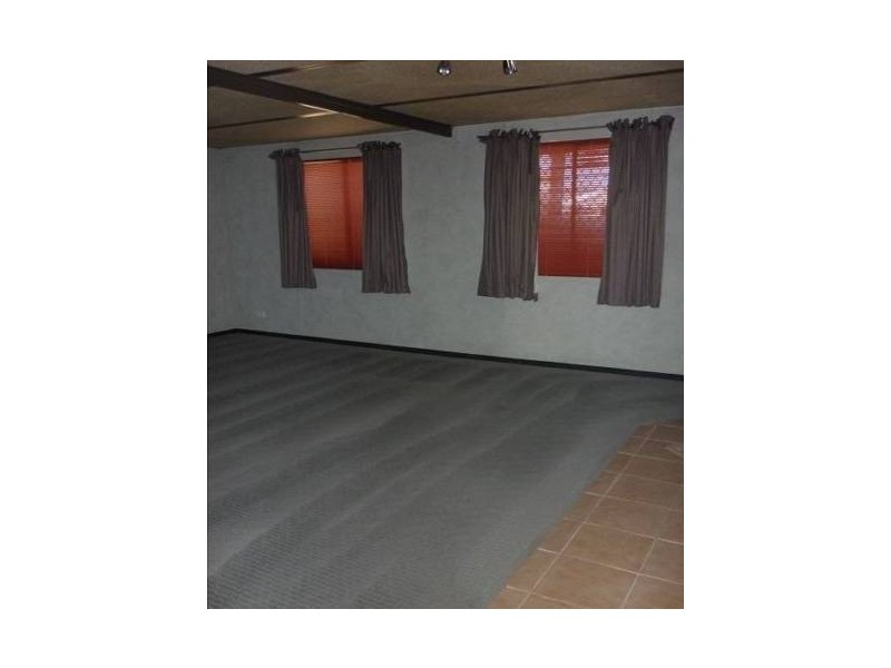 5 232 Willcock Drive, Mahomets Flats WA 6530