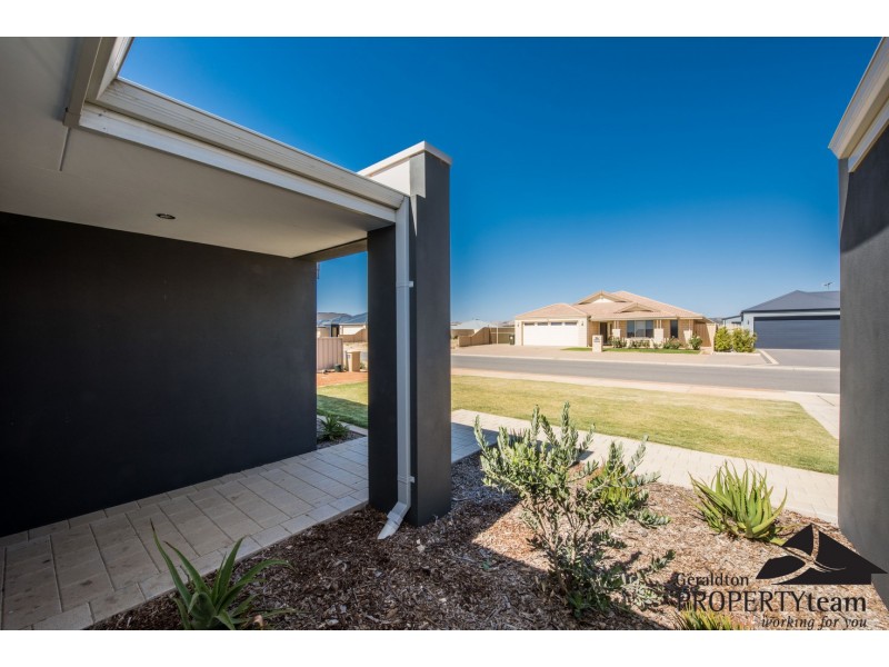 25 Swordfish Vista, Sunset Beach WA 6530