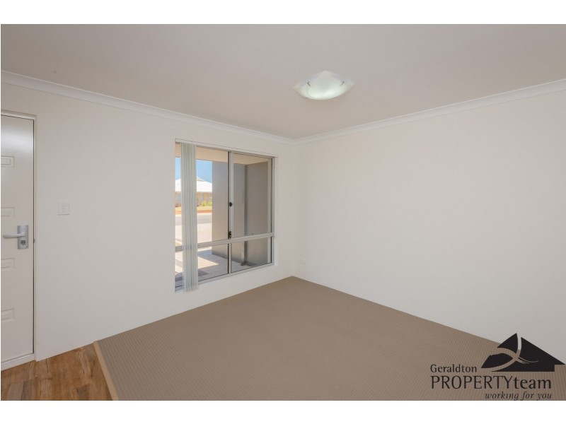 8 Castlefin Road, Utakarra WA 6530