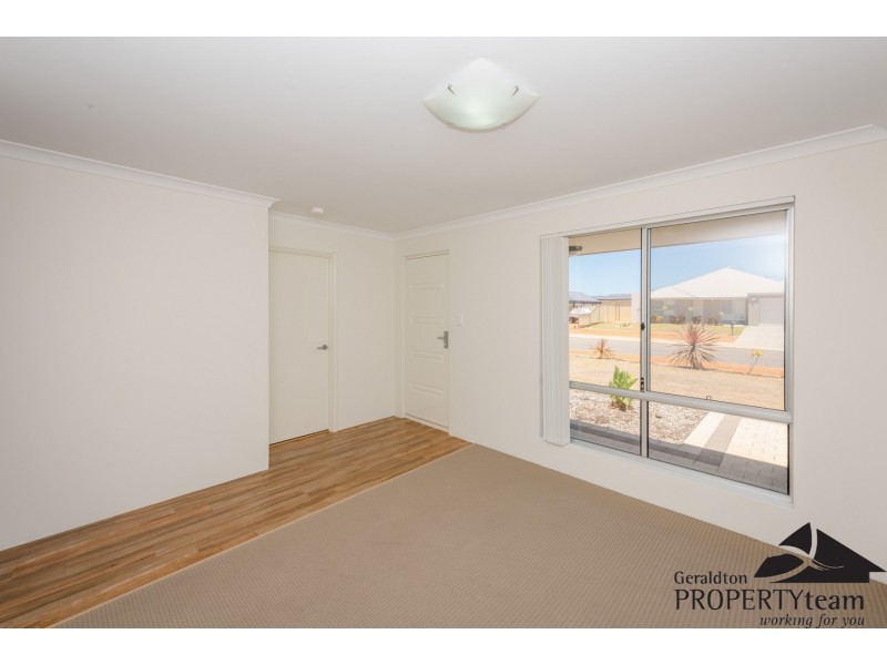 8 Castlefin Road, Utakarra WA 6530