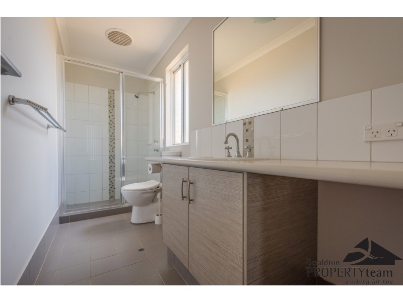 4 Reflection Cove, Drummond Cove WA 6532