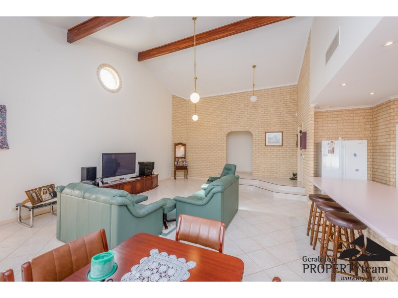 16 Ashton Close, Mount Tarcoola WA 6530