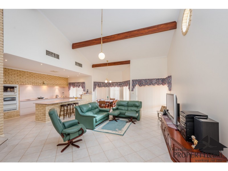 16 Ashton Close, Mount Tarcoola WA 6530