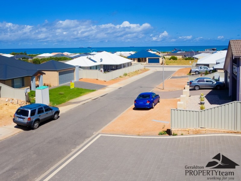 7 Beachcomber Hill, Glenfield WA 6532