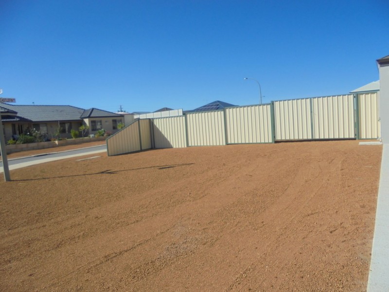 12 Fintown Street, Utakarra WA 6530