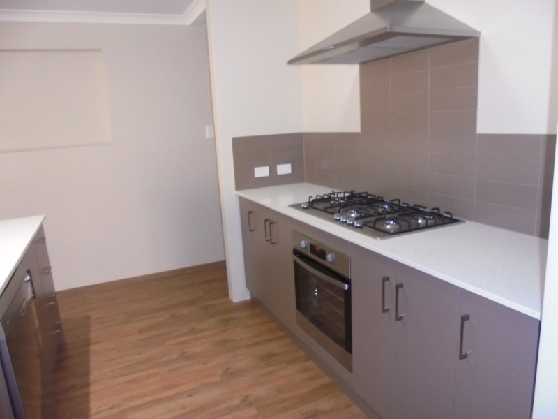 12 Fintown Street, Utakarra WA 6530