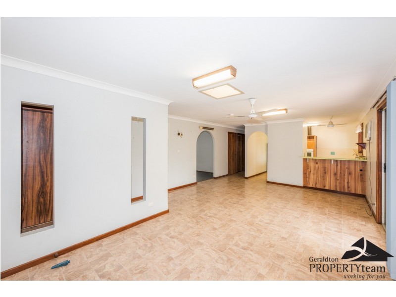 8 Robinson Street, Spalding WA 6530