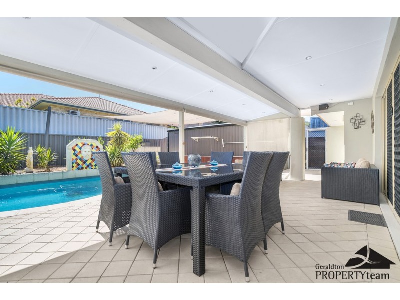 11 Auger Green, Wandina WA 6530