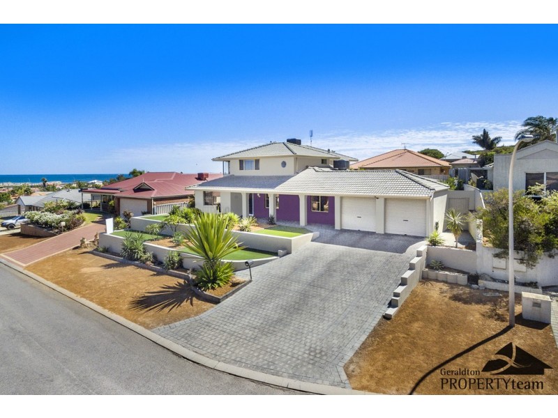 11 Auger Green, Wandina WA 6530