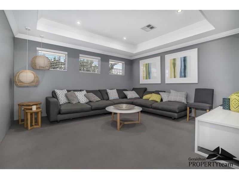 213 Chapman Valley Road, Waggrakine WA 6530