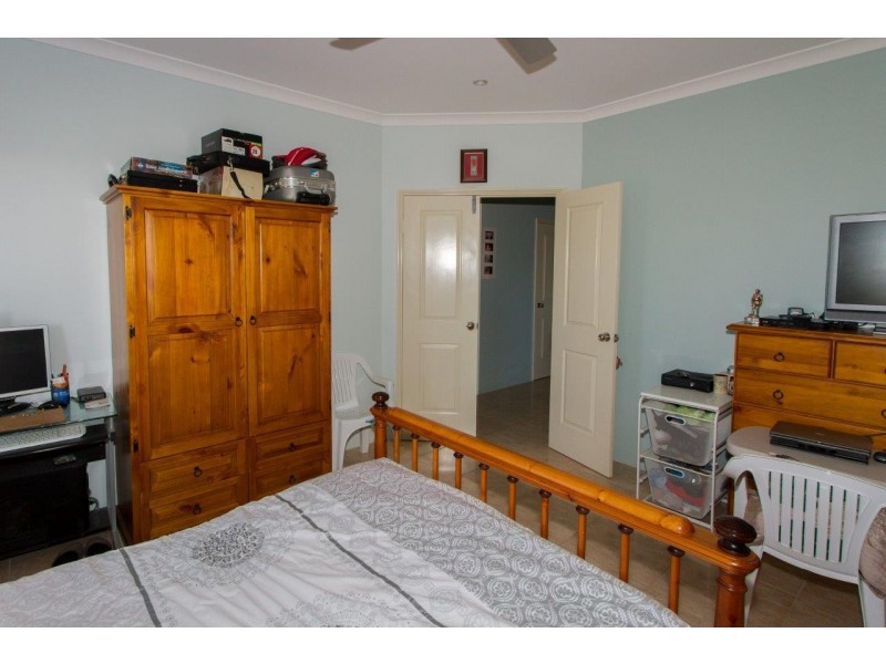 12 Sutherland Drive, Mount Tarcoola WA 6530