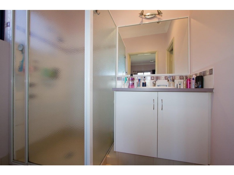 12 Sutherland Drive, Mount Tarcoola WA 6530