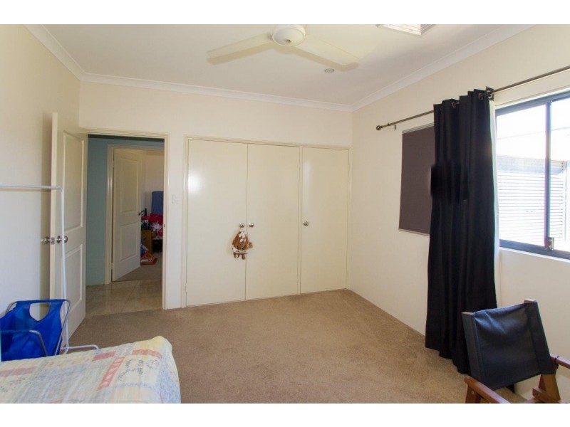 12 Sutherland Drive, Mount Tarcoola WA 6530