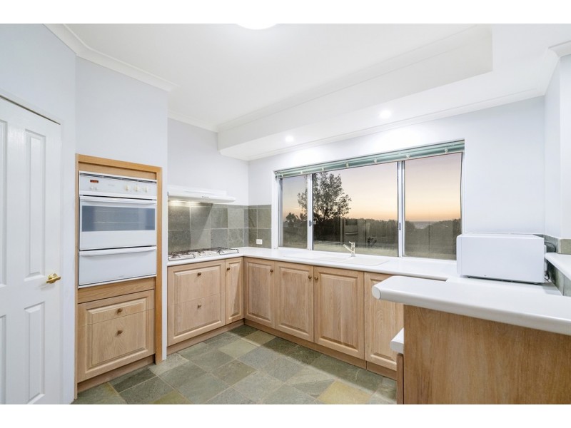 101 Glendinning Road, Tarcoola Beach WA 6530