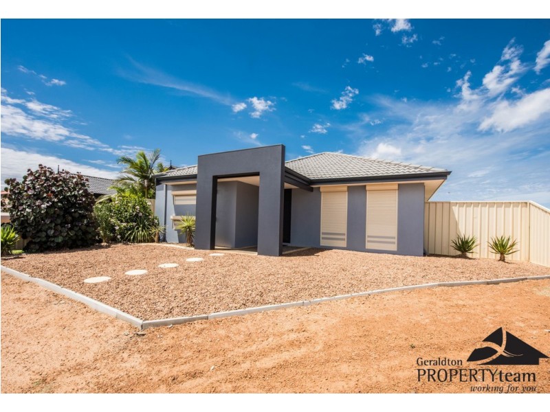 2 Glenfin Street, Utakarra WA 6530