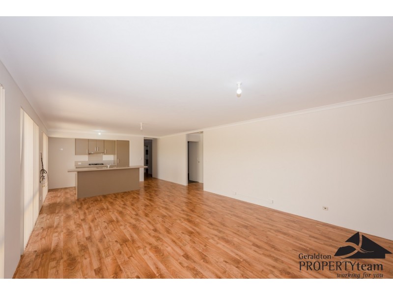 2 Glenfin Street, Utakarra WA 6530