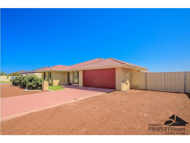 55 Columbus Boulevard, Wandina WA 6530