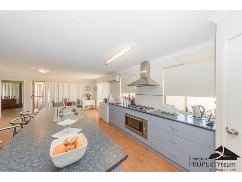 55 Columbus Boulevard, Wandina WA 6530