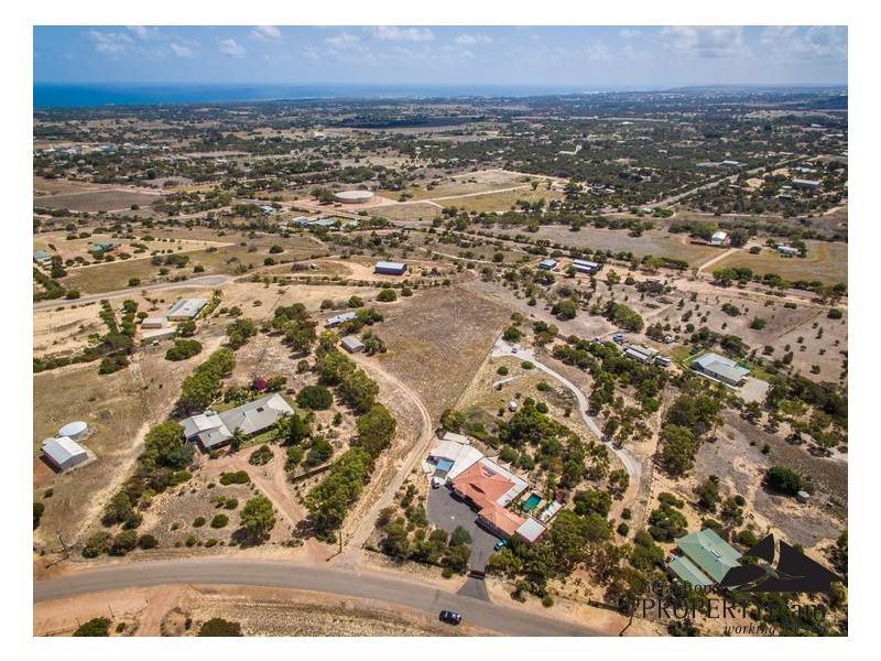 8 Tiltili Rise, Moresby WA 6530