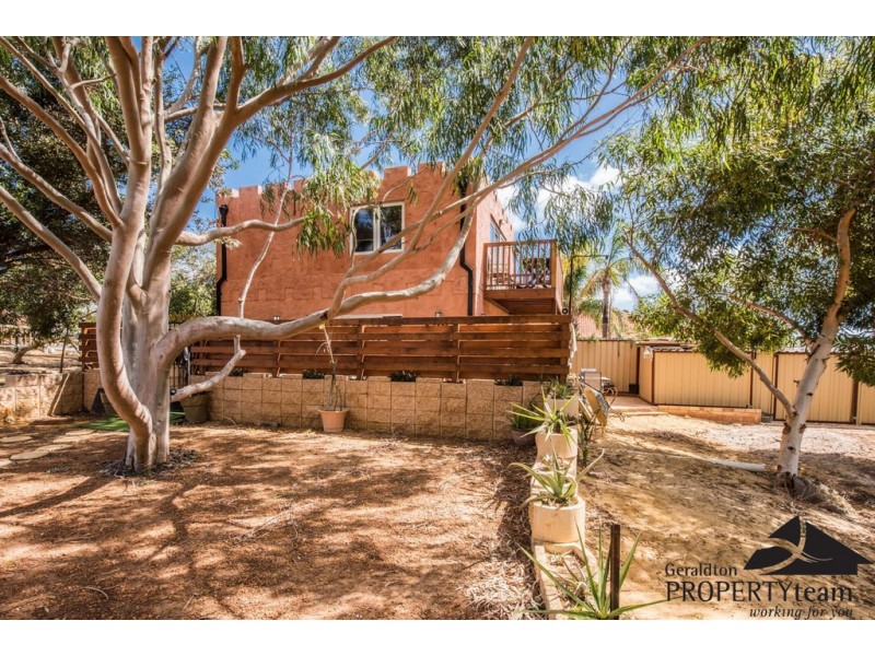 8 Tiltili Rise, Moresby WA 6530