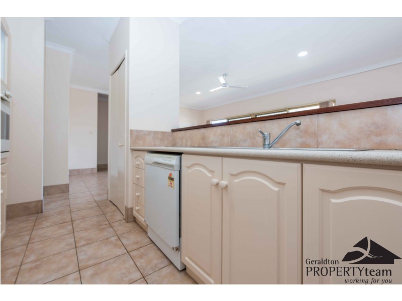 15B 323 – 325 Willcock Drive, Tarcoola Beach WA 6530