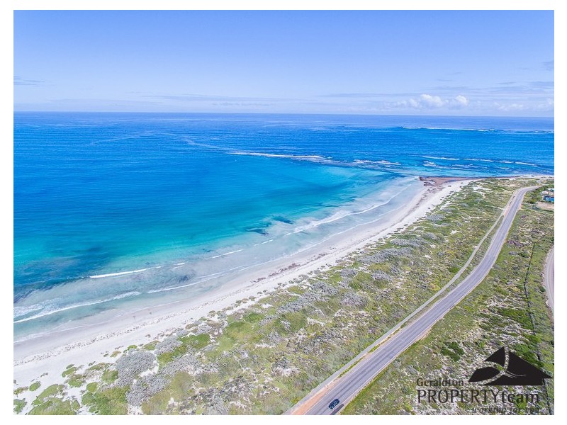 15 Bradley Street, Beachlands WA 6530