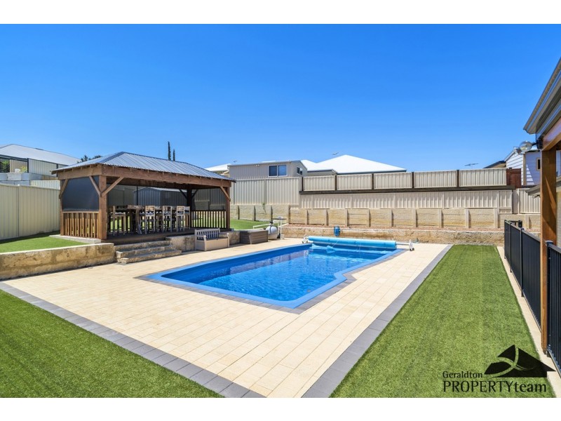 22 Beacon Rise, Wandina WA 6530