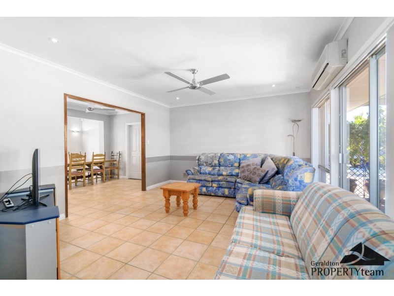 11 Koolama Rd, Sunset Beach WA 6530